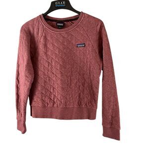 Patagonia Quilted Sweatshirt in Maroon